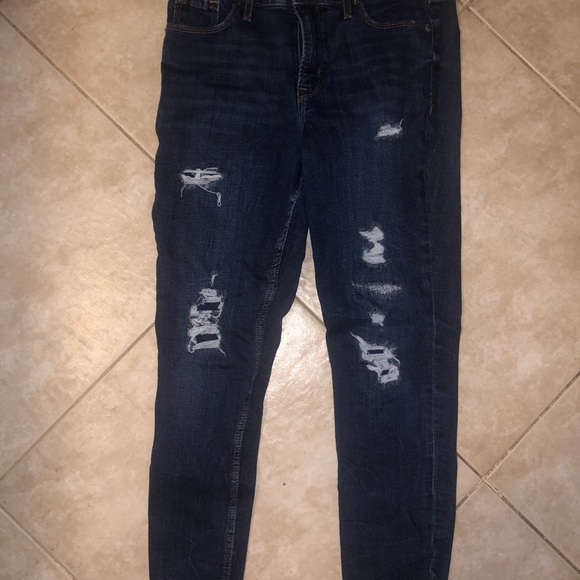 OLD NAVY DENIM ROCKSTAR RIPPED JEANS - Picture 2 of 7